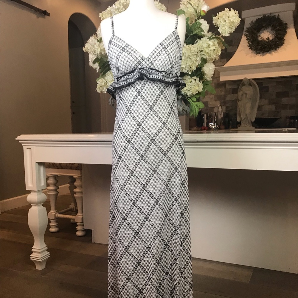 NWT Max Studio black and white maxi dress (M)